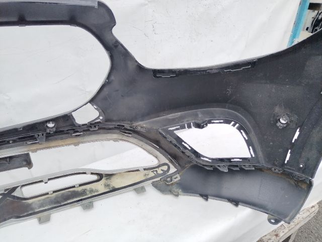 bontott MERCEDES-BENZ E-CLASS Első Lökhárító (Üresen)