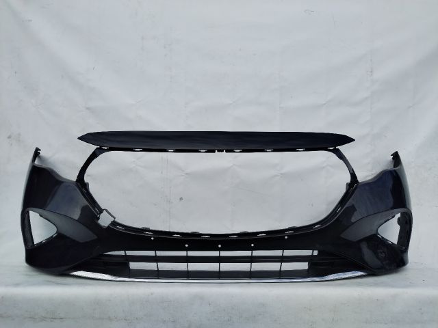 bontott MERCEDES-BENZ E-CLASS Első Lökhárító (Üresen)