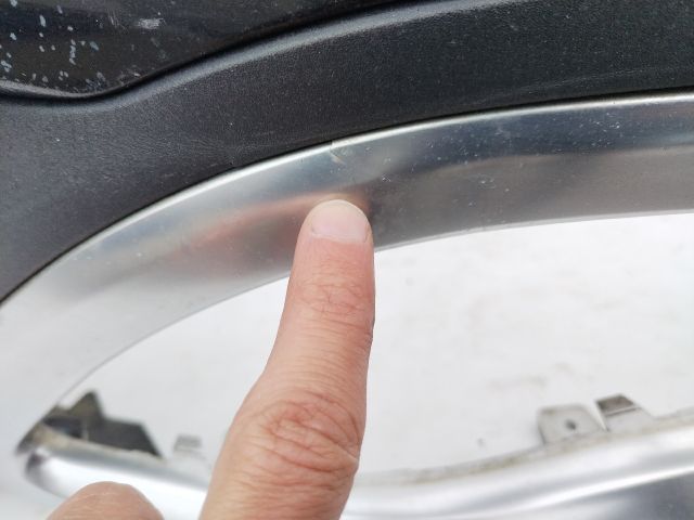 bontott MERCEDES-BENZ E-CLASS Első Lökhárító (Üresen)