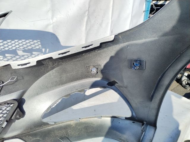 bontott MERCEDES-BENZ E-CLASS Első Lökhárító (Üresen)