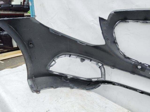 bontott MERCEDES-BENZ E-CLASS Első Lökhárító (Üresen)