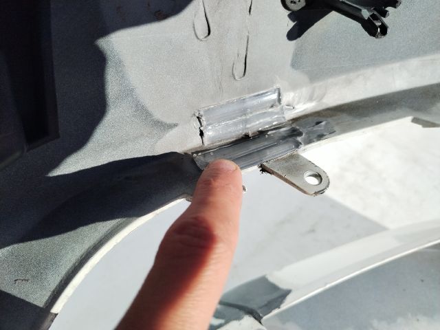 bontott MERCEDES-BENZ E-CLASS Első Lökhárító (Üresen)