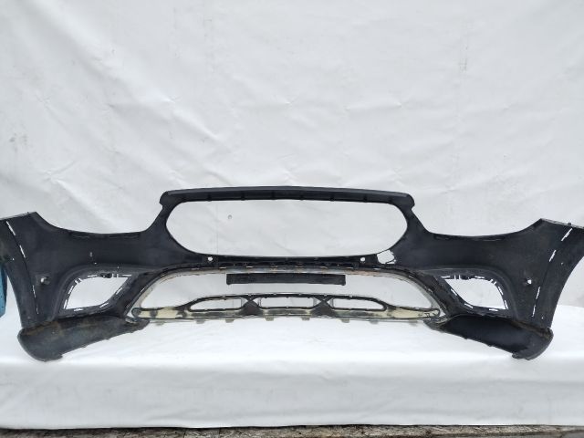 bontott MERCEDES-BENZ E-CLASS Első Lökhárító (Üresen)