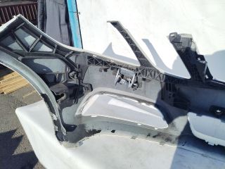 bontott MERCEDES-BENZ E-CLASS Első Lökhárító (Üresen)