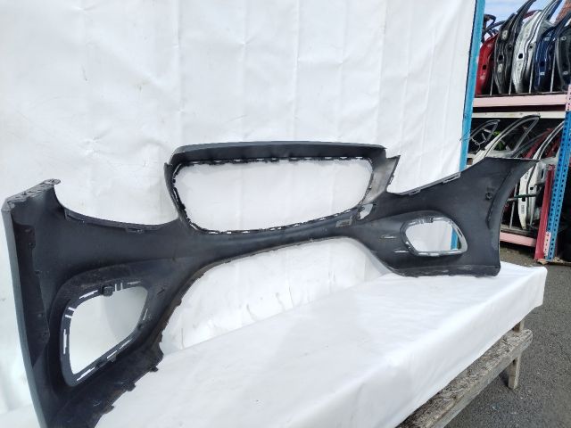 bontott MERCEDES-BENZ E-CLASS Első Lökhárító (Üresen)