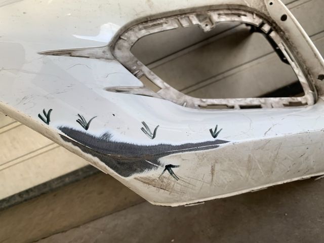 bontott MERCEDES-BENZ E-CLASS Első Lökhárító (Üresen)