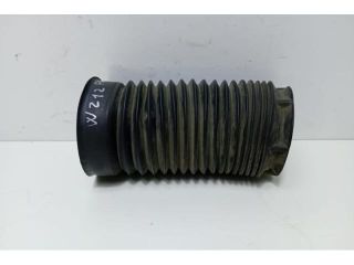 bontott MERCEDES-BENZ E-CLASS Első Sárvédő Gumi Pár