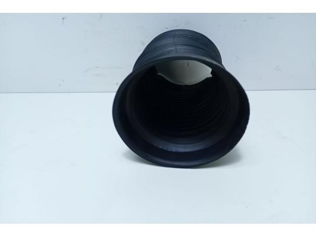 bontott MERCEDES-BENZ E-CLASS Első Sárvédő Gumi Pár