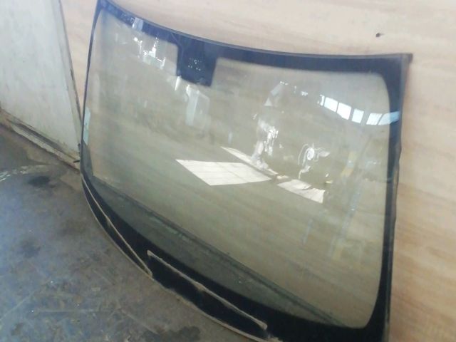 bontott MERCEDES-BENZ E-CLASS Első Szélvédő