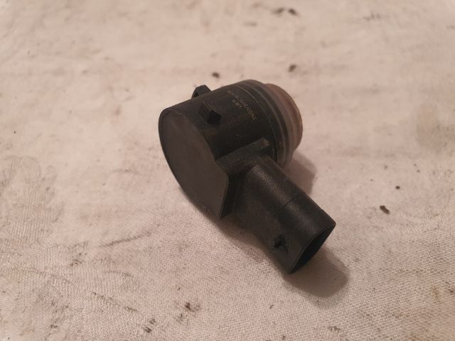 bontott MERCEDES-BENZ E-CLASS Első Tolatóradar Fej