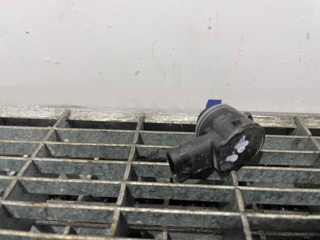 bontott MERCEDES-BENZ E-CLASS Első Tolatóradar Fej