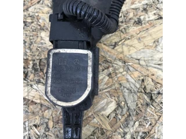 bontott MERCEDES-BENZ E-CLASS Első Xenon Szintszabályzó Jeladó