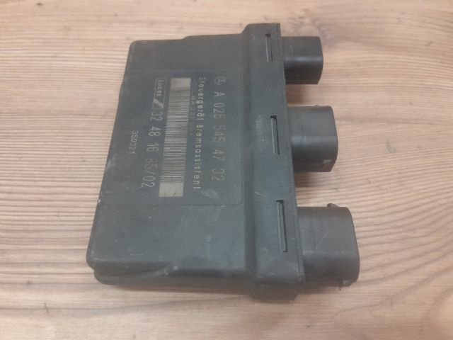 bontott MERCEDES-BENZ E-CLASS Fékasszisztens Elektronika