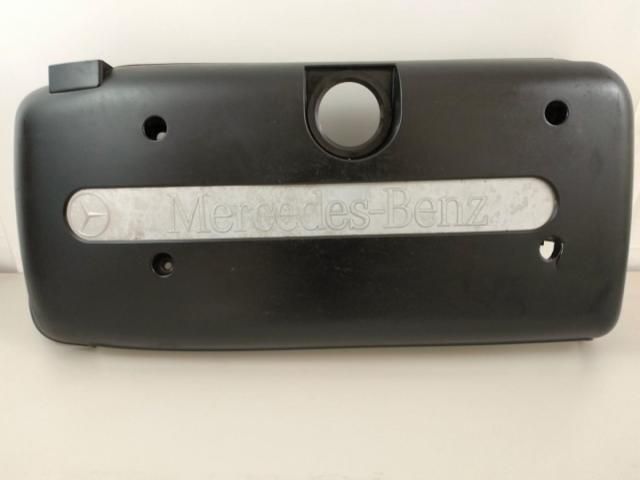 bontott MERCEDES-BENZ E-CLASS Felső Hűtőburkolat