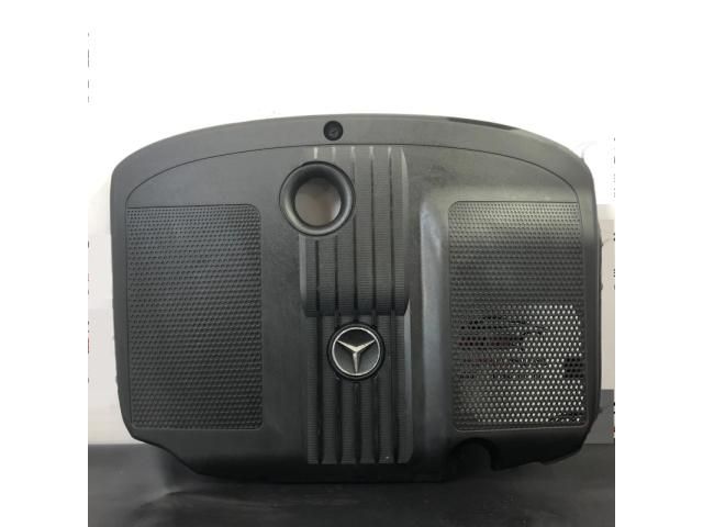 bontott MERCEDES-BENZ E-CLASS Felső Hűtőburkolat