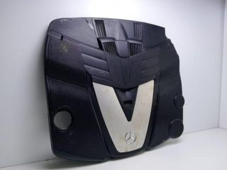 bontott MERCEDES-BENZ E-CLASS Felső Hűtőburkolat