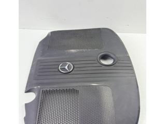 bontott MERCEDES-BENZ E-CLASS Felső Hűtőburkolat