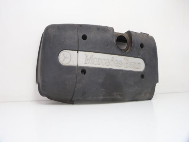 bontott MERCEDES-BENZ E-CLASS Felső Hűtőburkolat