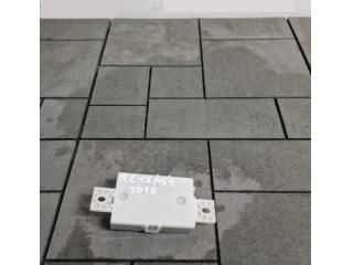 bontott MERCEDES-BENZ E-CLASS Fényszóró Elektronika