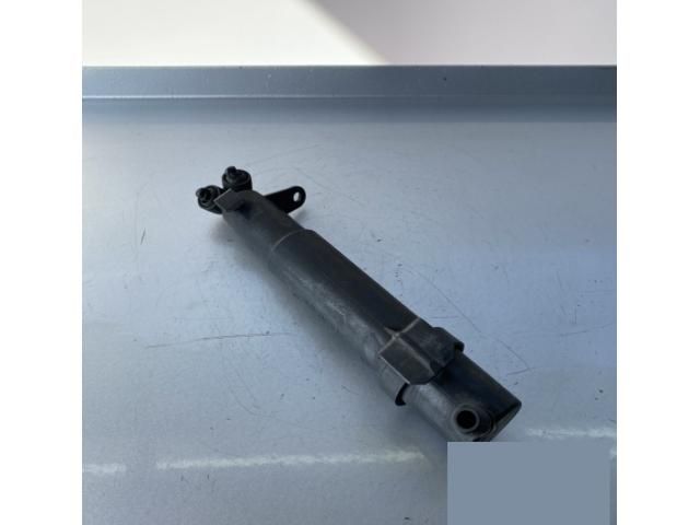 bontott MERCEDES-BENZ E-CLASS Fényszórómosó Szivattyú