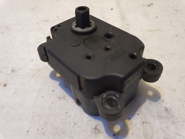 bontott MERCEDES-BENZ E-CLASS Fűtés Állító Motor