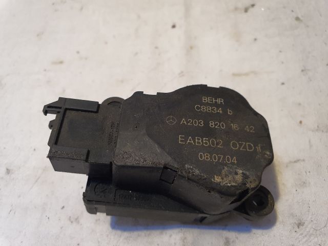 bontott MERCEDES-BENZ E-CLASS Fűtés Állító Motor