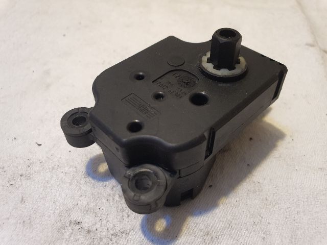 bontott MERCEDES-BENZ E-CLASS Fűtés Állító Motor