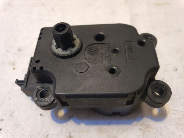 bontott MERCEDES-BENZ E-CLASS Fűtés Állító Motor