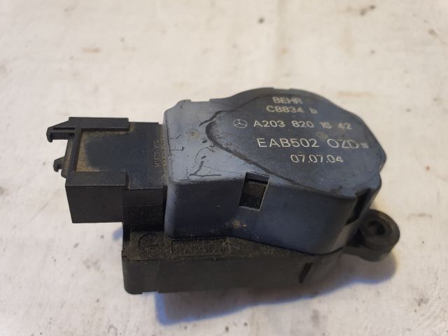 bontott MERCEDES-BENZ E-CLASS Fűtés Állító Motor