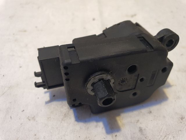 bontott MERCEDES-BENZ E-CLASS Fűtés Állító Motor