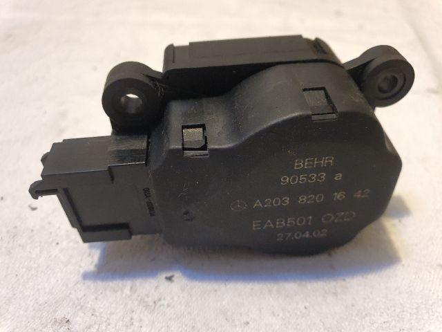 bontott MERCEDES-BENZ E-CLASS Fűtés Állító Motor