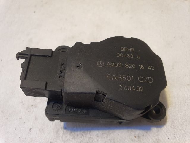 bontott MERCEDES-BENZ E-CLASS Fűtés Állító Motor