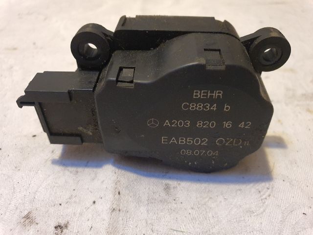 bontott MERCEDES-BENZ E-CLASS Fűtés Állító Motor