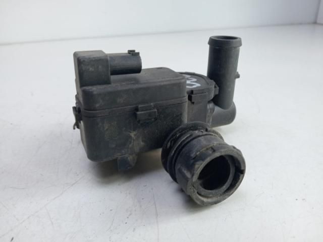 bontott MERCEDES-BENZ E-CLASS Fűtéscsap