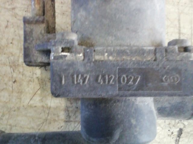 bontott MERCEDES-BENZ E-CLASS Fűtéscsap