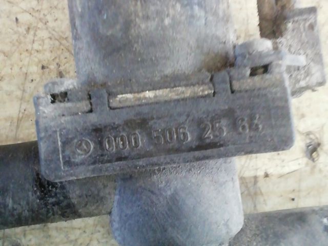 bontott MERCEDES-BENZ E-CLASS Fűtéscsap