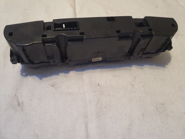 bontott MERCEDES-BENZ E-CLASS Fűtéskapcsoló (digit klímás)