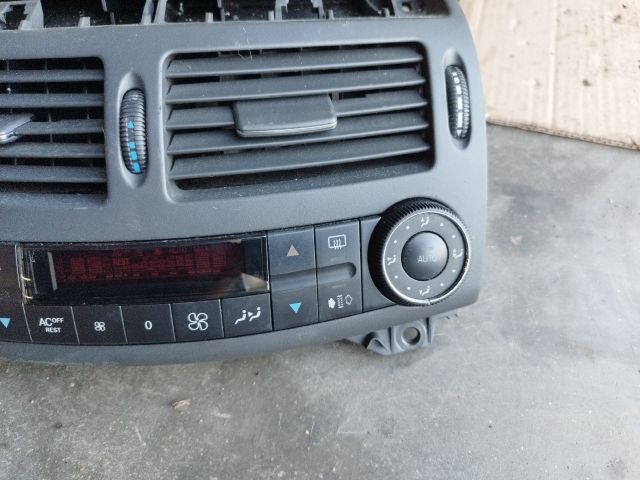 bontott MERCEDES-BENZ E-CLASS Fűtéskapcsoló (digit klímás)