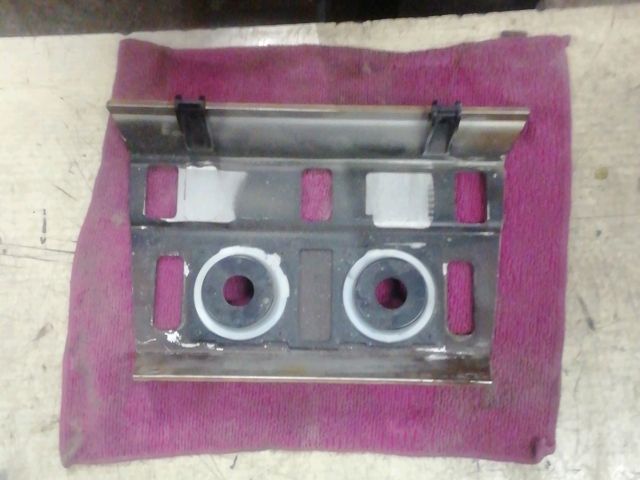 bontott MERCEDES-BENZ E-CLASS Fűtéskapcsoló Keret