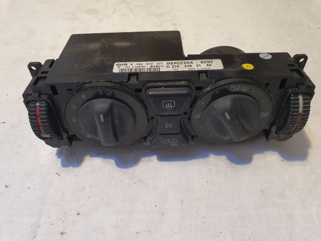 bontott MERCEDES-BENZ E-CLASS Fűtéskapcsoló (manuális klímás)
