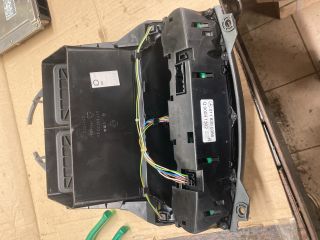 bontott MERCEDES-BENZ E-CLASS Fűtéskapcsoló (manuális klímás)