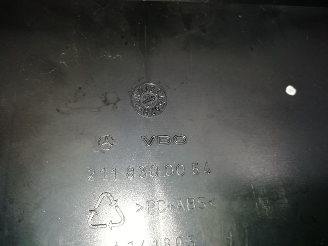 bontott MERCEDES-BENZ E-CLASS Fűtéskapcsoló (manuális klímás)