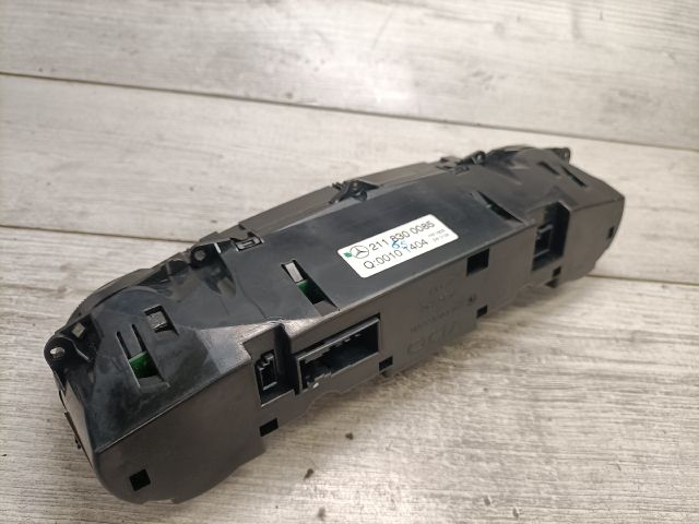 bontott MERCEDES-BENZ E-CLASS Fűtéskapcsoló (manuális klímás)