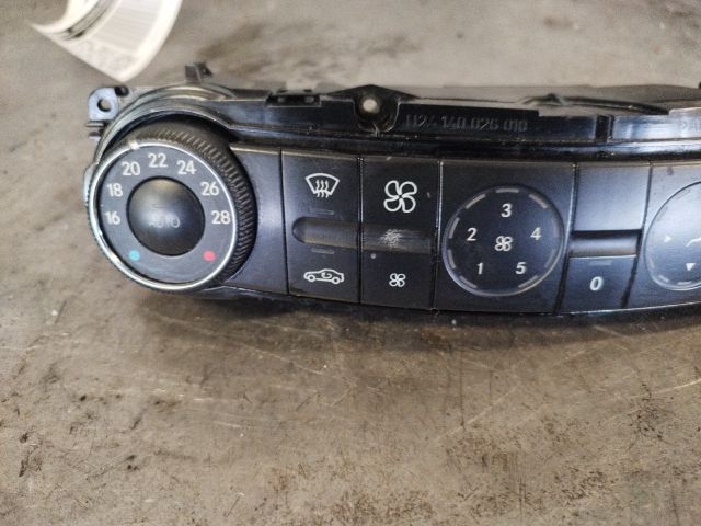 bontott MERCEDES-BENZ E-CLASS Fűtéskapcsoló (manuális klímás)