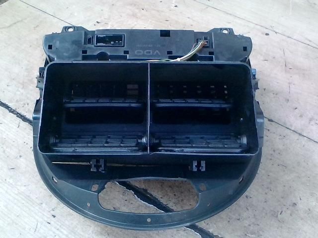 bontott MERCEDES-BENZ E-CLASS Fűtéskapcsoló