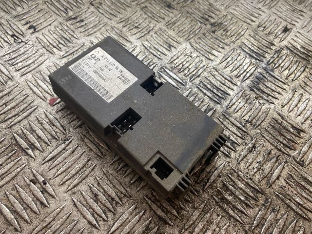 bontott MERCEDES-BENZ E-CLASS Fűtéskapcsoló