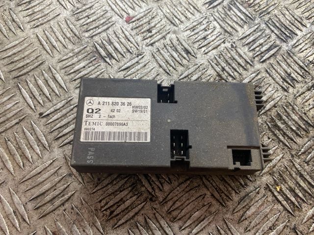 bontott MERCEDES-BENZ E-CLASS Fűtéskapcsoló