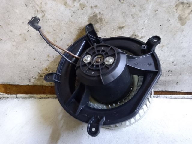 bontott MERCEDES-BENZ E-CLASS Fűtőmotor (Klímás)