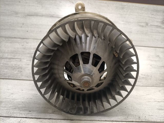 bontott MERCEDES-BENZ E-CLASS Fűtőmotor (Klímás)