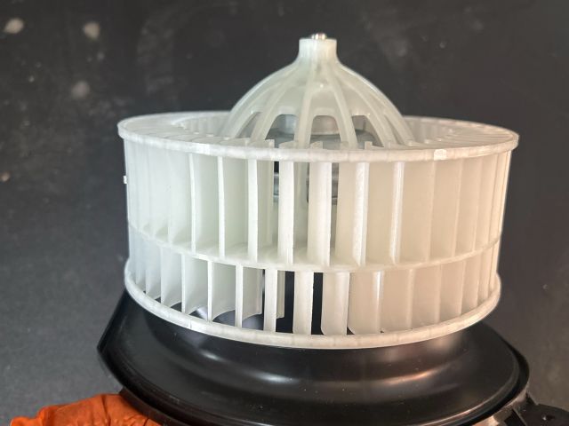 bontott MERCEDES-BENZ E-CLASS Fűtőmotor (Klímás)